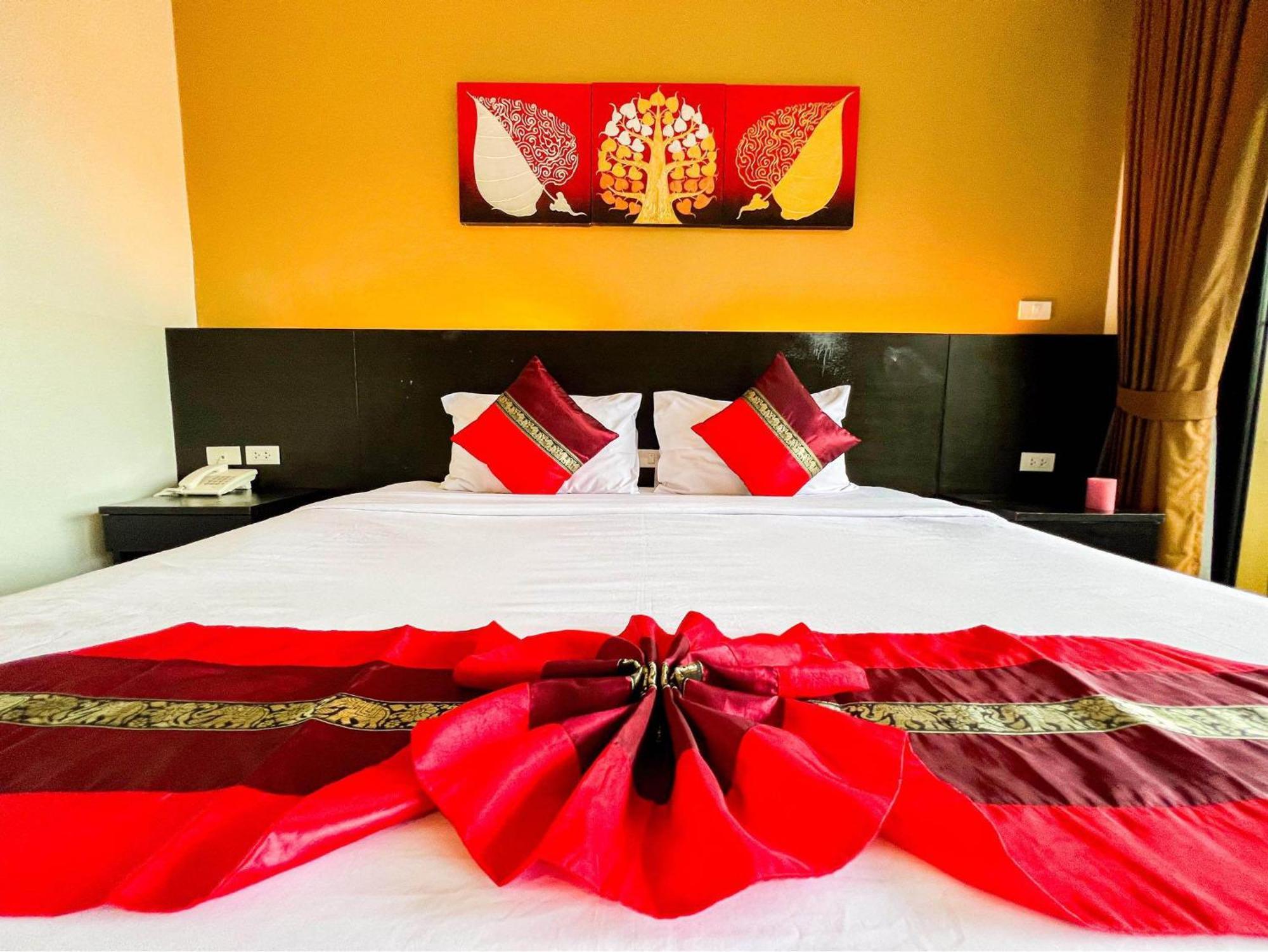 Naiyang Beach Hotel Sha Plus Phuket Εξωτερικό φωτογραφία
